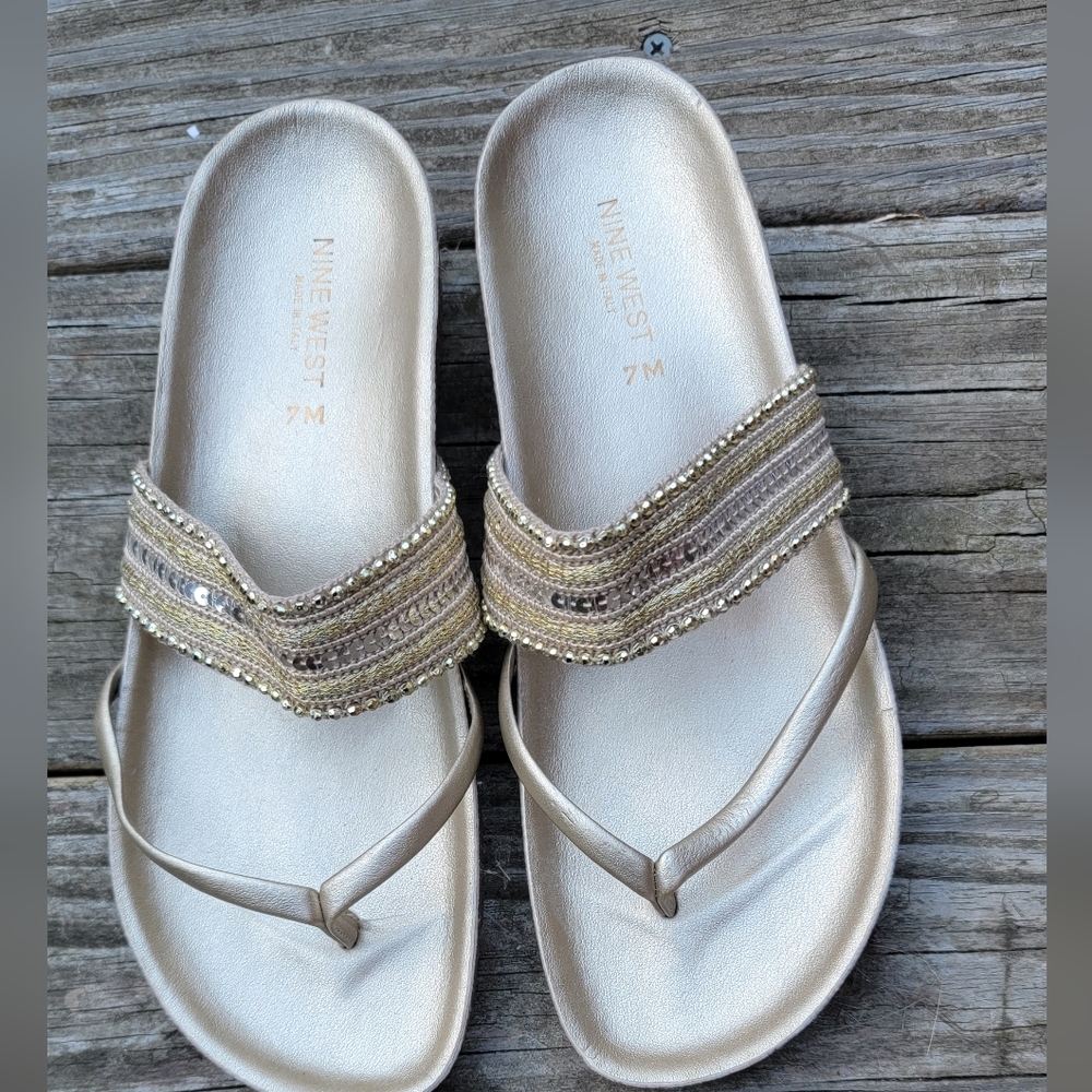 NINE WEST gold sequin sandals. size 7 women.NWOB*
